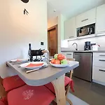 Le Nid Des Melezes Apartmán *