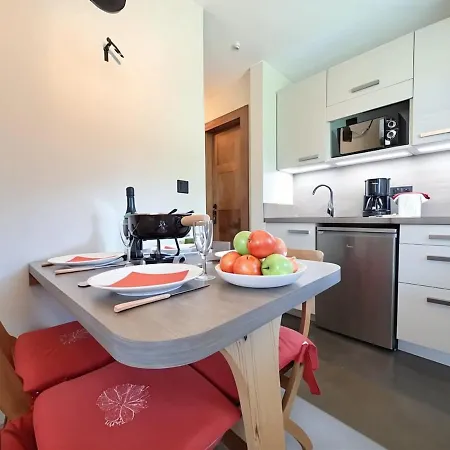 Le Nid Des Melezes Apartamento *